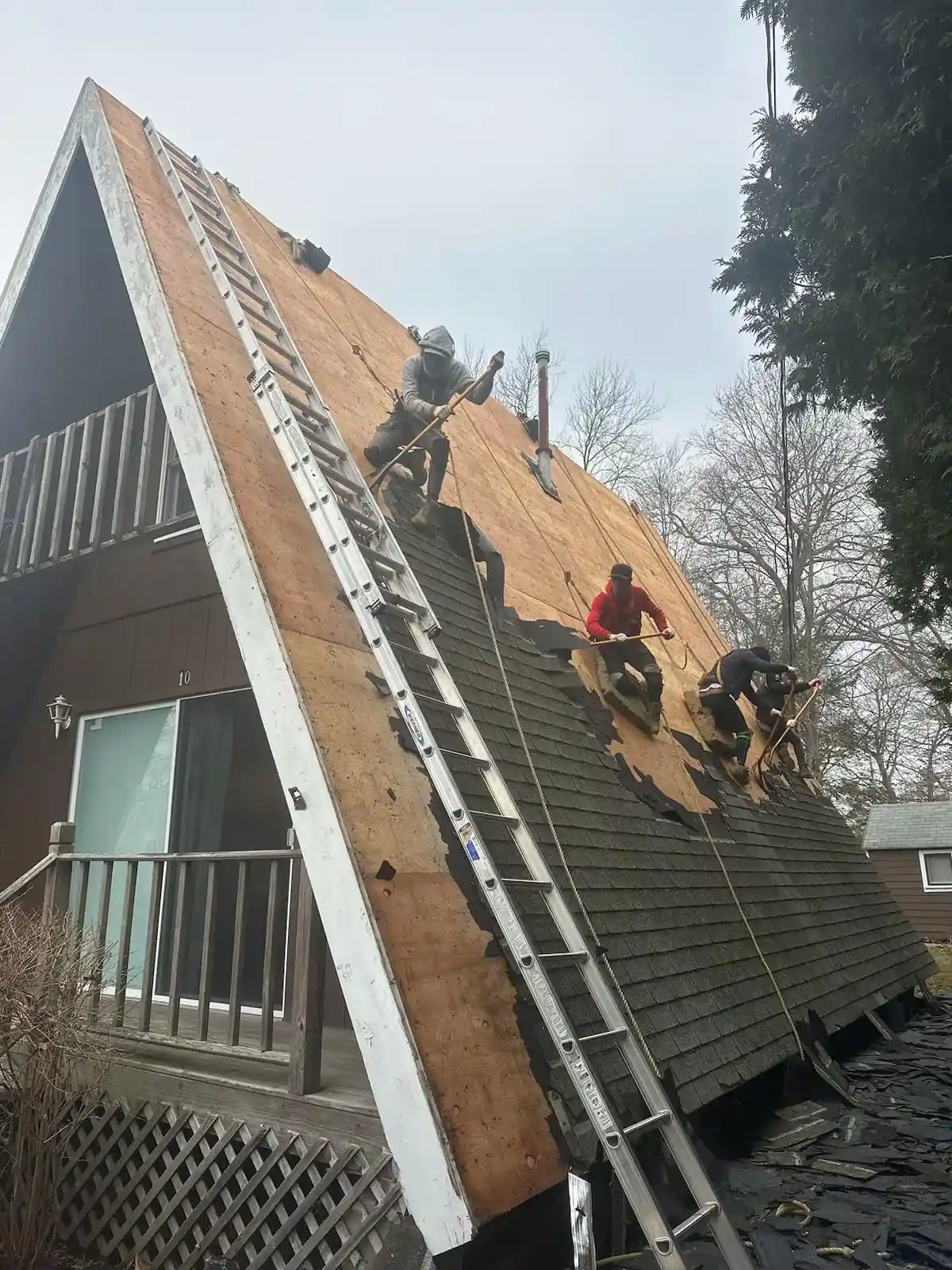 Shingle roofing in Connecticut